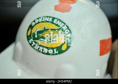 Nahaufnahme von Harthut mit Firmencorn-Logo, Adkins Energy Ethanol-Anlage, die Mais in Ethanol und andere Produkte verwandelt, Lena, Illinois, USA Stockfoto