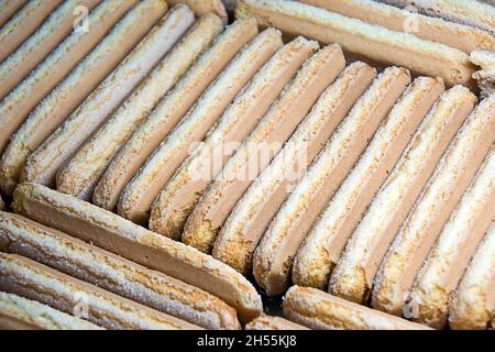 Eine Nahaufnahme von Keksen zum Backen eines Kuchens Stockfoto