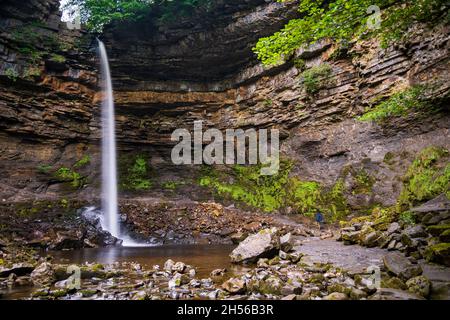 Langzeitaufnahme der Hardraw Force, Englands höchstem Wasserfall Stockfoto