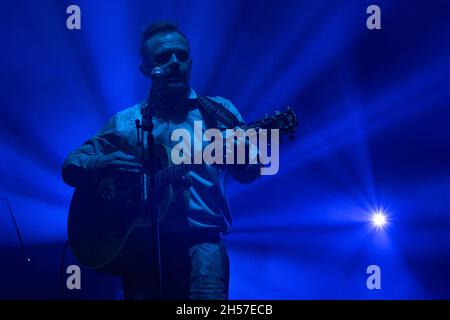 Lublin, Polen - 21. Mai 2016: Kozienalia (jährlicher Studentenfasching, auch Juwenalia genannt) - Piotr Rogucki live im Konzert Stockfoto