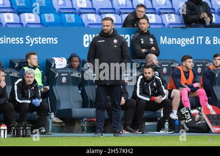 Bolton Wanderers Manager Ian Evatt beim Spiel der 1. Runde des FA Cup zwischen Bolton Wanderers und Stockport County im University of Bolton Stadium, Bolton, England, am 7. November 2021. Foto von Mike Morese. Nur zur redaktionellen Verwendung, Lizenz für kommerzielle Nutzung erforderlich. Keine Verwendung bei Wetten, Spielen oder Veröffentlichungen einzelner Clubs/Vereine/Spieler. Kredit: UK Sports Pics Ltd/Alamy Live Nachrichten Stockfoto