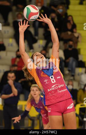 Alessia Orro (Vero Volley Monza) während des Spiels Savino Del Bene Scandicci gegen Vero Volley Monza, Volleyball Italienische Serie A1 Frauen in Scandicci (FI), Italien, November 07 2021 Stockfoto