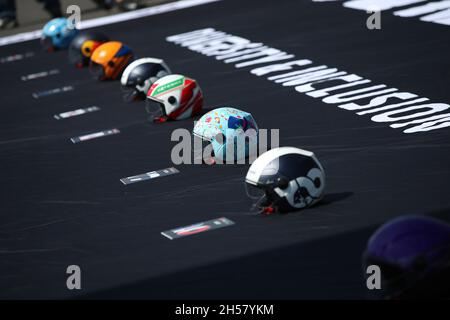 FIA sicheres & erschwingliches Helmprogramm während des Formel 1 Gran Premio De La Ciudad De Mexico 2021, Mexico City Grand Prix, 18. Lauf der FIA Formel 1 Weltmeisterschaft 2021 vom 5. Bis 7. November 2021 auf dem Autodromo Hermanos Rodriguez, in Mexiko-Stadt, Mexiko - Foto Florent Gooden / DPPI Stockfoto