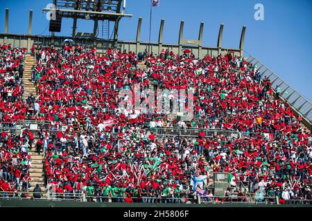 Fans auf den Tribünen während des Formel 1 Gran Premio De La Ciudad De Mexico 2021, Mexico City Grand Prix, 18. Lauf der FIA Formel 1 Weltmeisterschaft 2021 vom 5. Bis 7. November 2021 auf dem Autodromo Hermanos Rodriguez, in Mexiko-Stadt, Mexiko - Foto: Florent Gooden/DPPI/LiveMedia Stockfoto