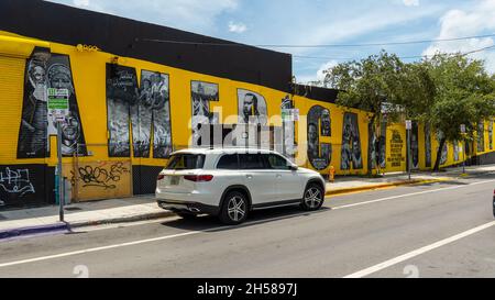 MIAMI, USA - 23. Okt 2021: Eine wunderschöne Aufnahme der Kunst in der Wynwood Graffiti Wall Art in Miami, USA Stockfoto