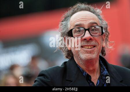 Rom, Italien. Oktober 2021. Tim Burton nimmt am 16. Rome Film Fest im Auditorium Parco della Musica in Rom Teil. (Foto: Stefano Costantino/SOPA Images/Sipa USA) Quelle: SIPA USA/Alamy Live News Stockfoto