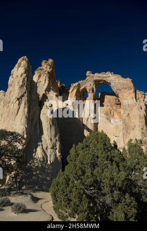 Grosvenor Arch in der Nähe des Kodachrome Basin State Park, Utah Stockfoto