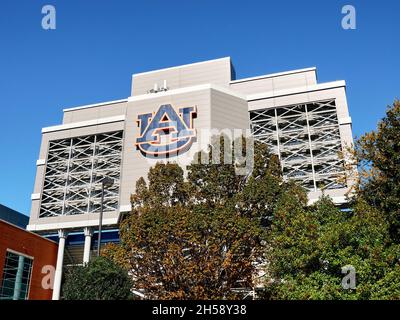 Auburn University Jordan-Hare Fußballstadion Außeneingang mit dem Auburn Tigers Logo in Auburn Alabama, USA. Stockfoto