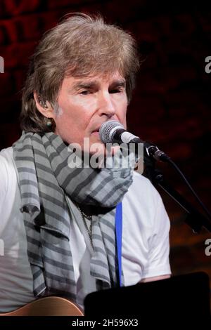 Treviglio Bergamo Italien 07. November 2021 Ronn Moss - live im Revel Theatre Pub © Andrea Ripamonti / Alamy Stockfoto