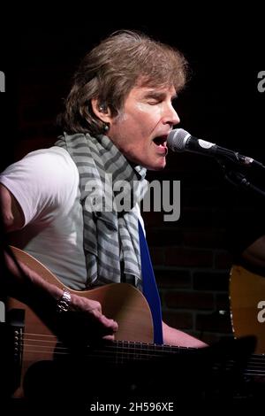 Treviglio Bergamo Italien 07. November 2021 Ronn Moss - live im Revel Theatre Pub © Andrea Ripamonti / Alamy Stockfoto