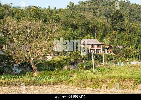 Das Haus auf Stelzen im Norden Stockfoto