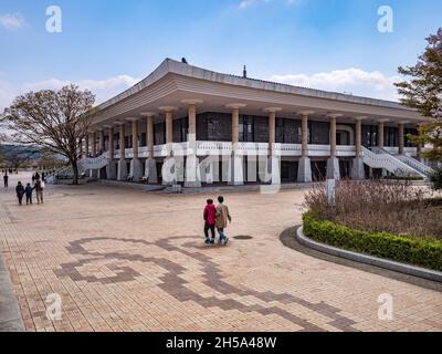 31. März 2019: Gyeongju, Südkorea - Gyeongju National Museum, das die Geschichte der Stadt als Seorabeol, Hauptstadt des historischen Silla-Königs, nachzeichnet Stockfoto