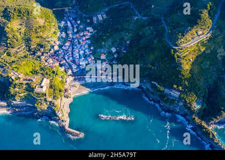 Monterosso in Italien aus der Luft | Luftaufnahme von Monterosso in Italien Stockfoto