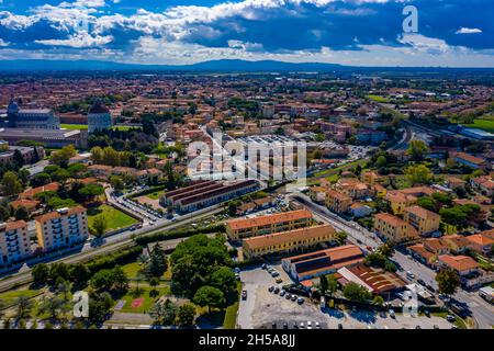 Pisa aus der Luft | Pis in Italien von oben Stockfoto