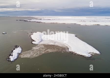 Luftaufnahme einer Insel in Borgarfjordur, Vesturland, Island Stockfoto