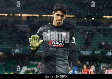 Yassine Bounou 'Bono' aus Sevilla während des Fußballspiels der spanischen Meisterschaft La Liga zwischen Real Betis und dem FC Sevilla am 7. November 2021 im Benito Villamarin-Stadion in Sevilla, Spanien - Foto: Joaquin Corchero/DPPI/LiveMedia Stockfoto