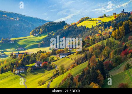 Villnoess, Villnoess Valley, Herbstlandschaft, Trentino, Italien Stockfoto