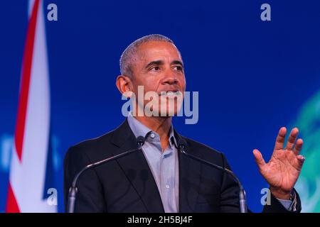 Glasgow, Schottland, Großbritannien. November 2021. Der ehemalige US-Präsident Barack Obama hält heute eine Rede vor den Delegierten auf der UN-Klimakonferenz COP26 in Glasgow. Iain Masterton/Alamy Live News. Stockfoto