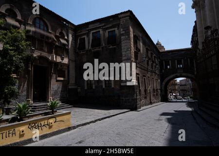 Sizilien, Catania - 20. Juli 2021: Via dei Crociferi Street Stockfoto