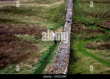Hardians Mauer aus dem römischen Fort Housesteads, in der Nähe von Hexham, Northumbria, England, Großbritannien Stockfoto