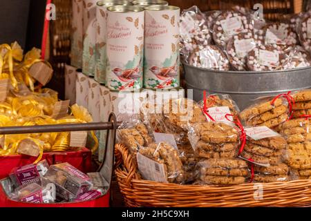 weihnachtsangebot im sandringham Shop in norfolk, festliche Fayre, festliche Speisen, weihnachtsessen, saisonale Speisen zu weihnachten, Weihnachten. Stockfoto