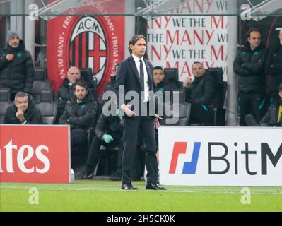 Mailand, 07. November 2021 Coach Simone Inzaghi (FC Internazionale) während des italienischen Fußballspiels Serie A zwischen dem AC Mailand und dem FC Internazionale ON Stockfoto