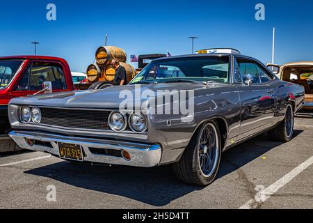 Reno, NV - 5. August 2021: 1968 Dodge Coronet Hardtop Coupe auf einer lokalen Automobilmesse. Stockfoto