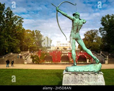 Der Bogenschütze Vor Der Jubilee Terrace Im Sanssouci Park Stockfoto