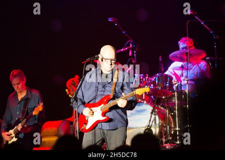 Mark Knopfler gibt ein Konzert im Palau Sant Jordi Stockfoto