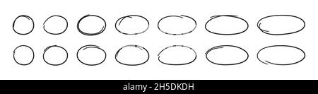Handgezeichnete Ovale und Kreise gesetzt. Ovale in verschiedenen Breiten. Markieren Sie Kreisrahmen. Ellipsen im Doodle-Stil. Satz von Vektorgrafik isoliert auf Stock Vektor