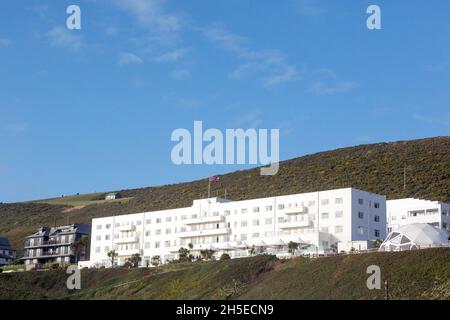 Saunton Sands Hotel mit Blick auf den Strand von Saunton in der Nähe von Braunton an der Küste von North Devon, England, Großbritannien, Europa. Stockfoto