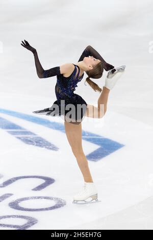 Nicole Schott aus Deutschland startet am 1. Tag des ISU Grand Prix des Eiskunstlaufens - Gran Premio d'Italia in Palavel im Damen-Kurzprogramm Stockfoto