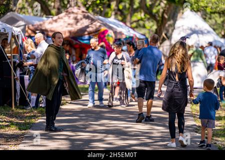 Hollywood, FL, USA - 31. Oktober 2021: Szene am Camelot Days Medieval Festival TY Park Hollywood FL Stockfoto