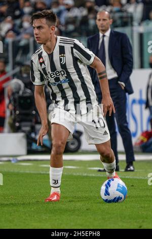 Paulo Dybala von Juventus FC während des Serie-A-Spiels zwischen dem FC Juventus und dem AC Mailand im Allianz Stadium in Turin am 19. September 2021 in Italien Stockfoto