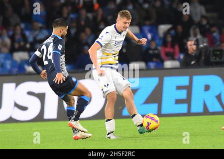 Neapel, Italien. November 2021. Napoli, Italien am 7. November 2021. Die Serie Ein Spiel zwischen SSC. Napoli und Hellas Verona im Stadio Diego Armando Maradona (Foto: Agostino Gemito/ Pacific Press/Sipa USA) Quelle: SIPA USA/Alamy Live News Stockfoto