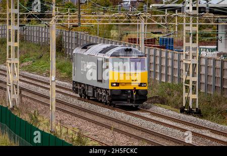 DC-Bahnklasse 60 - 60046 'William Wilberforce', vorbei an DIRFT Stockfoto