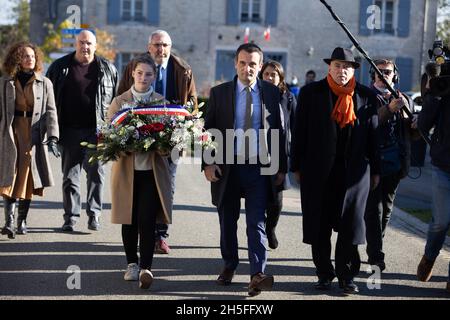 Der Präsident von Les Patriotes, Florian Philippot, zornig auf einer Zeremonie am Grab von Charles de Gaulle im nordöstlichen französischen Dorf Colombey-les-Deux-Eglises am 9. November 2021 anlässlich des Todestages von General De Gaulle. Foto von Raphael Lafargue/ABACAPRESS.COM Stockfoto