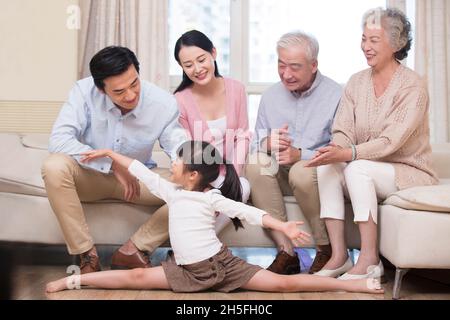 Eine glückliche und liebevolle Familie Stockfoto