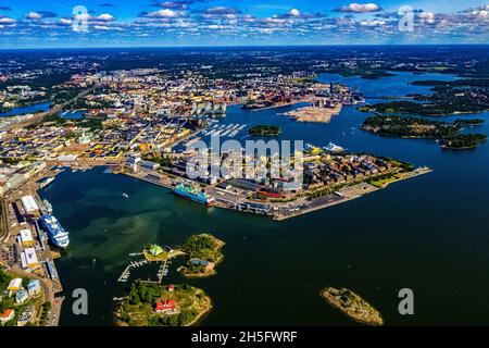 Helsinki in Finnland aus der Luft | Luftaufnahme von Helsinki in Finnland Stockfoto