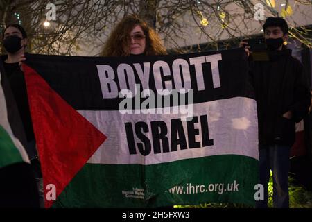 2021-11-09, London, Großbritannien. Internationale Studenten für Palästina Tzipi Hotovely lehnt den Besuch des antipalästinensischen Rassisten und Nakba Denier ab und ist ein israelischer Diplomat und ehemaliger Politiker, der als aktueller Botschafter Israels im Vereinigten Königreich fungiert. Internationale Studenten sind unglücklich LSE hat die Studiengebühren verwendet, um Nakba Denier, Tzipi Hotovely, zu finanzieren. Stockfoto