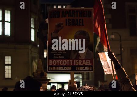 2021-11-09, London, Großbritannien. Internationale Studenten für Palästina Tzipi Hotovely lehnt den Besuch des antipalästinensischen Rassisten und Nakba Denier ab und ist ein israelischer Diplomat und ehemaliger Politiker, der als aktueller Botschafter Israels im Vereinigten Königreich fungiert. Internationale Studenten sind unglücklich LSE hat die Studiengebühren verwendet, um Nakba Denier, Tzipi Hotovely, zu finanzieren. Stockfoto