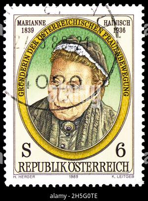 MOSKAU, RUSSLAND - 24. OKTOBER 2021: In Österreich gedruckte Briefmarke zum 150. Geburtstag von Marianne Hainisch, um 1989 Stockfoto