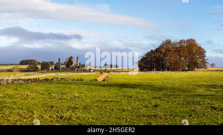 Die verlassene Bleimine in der Nähe von Sheldon in Derbyshire wurde im November 2021 gesehen. Stockfoto