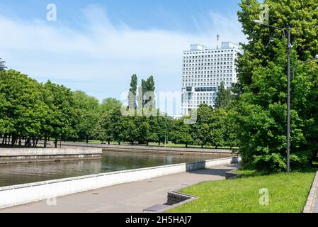 Haus der Sowjets. Königsberg. Russland September 2021. Ein verlassenes Gebäude in Königsberg. Stockfoto