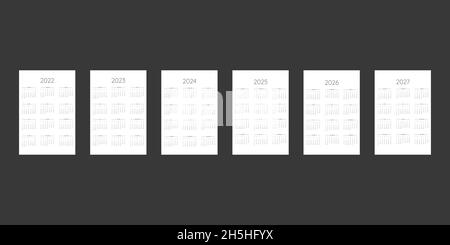 2022 2023 2024 2025 2026 2027 Kalendervorlage im klassisch strengen Stil. Monatskalender individueller Zeitplan Minimalismus zurückhaltendes Design für Geschäftsleute Stock Vektor