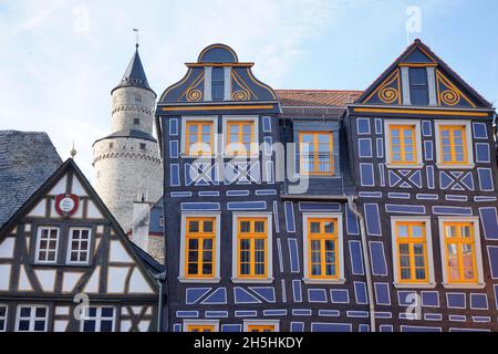 Schiefer Haus, Hexenturm, Fachwerkhäuser, König-Adolf-Platz, Idstein, Taunus, Hessen, Deutschland Stockfoto