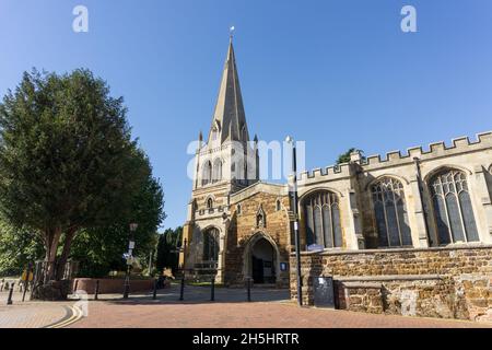 Die Kirche von All Hallowes, Stadtzentrum, Wellingborough, Northamptonshire, Großbritannien; Die frühesten Teile stammen aus dem 13. Jahrhundert Stockfoto