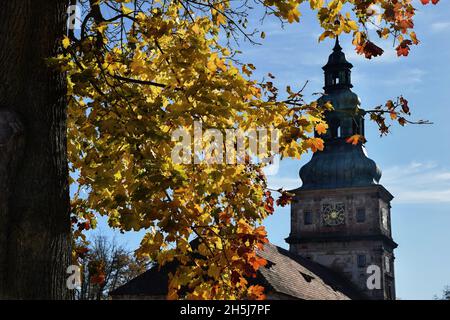 Das Kloster von Plasy, der große Komplex von Kloster, Burg und historischen Denkmälern, der 1144 von Vladislav II. Erbaut wurde Stockfoto