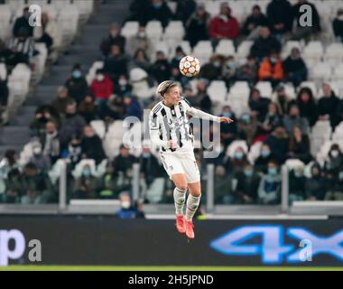 Turin, Italien. November 2021. Juventus Women V Wolfsburg Credit: Nderim Kaceli/Alamy Live News Stockfoto