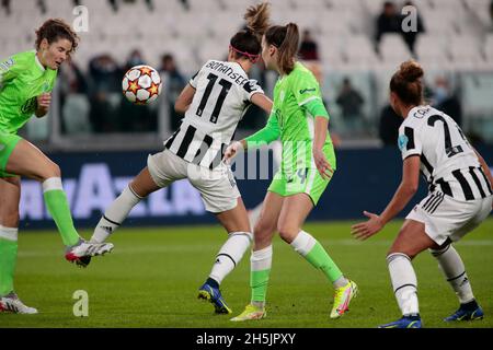 Turin, Italien. November 2021. Juventus Women V Wolfsburg Credit: Nderim Kaceli/Alamy Live News Stockfoto